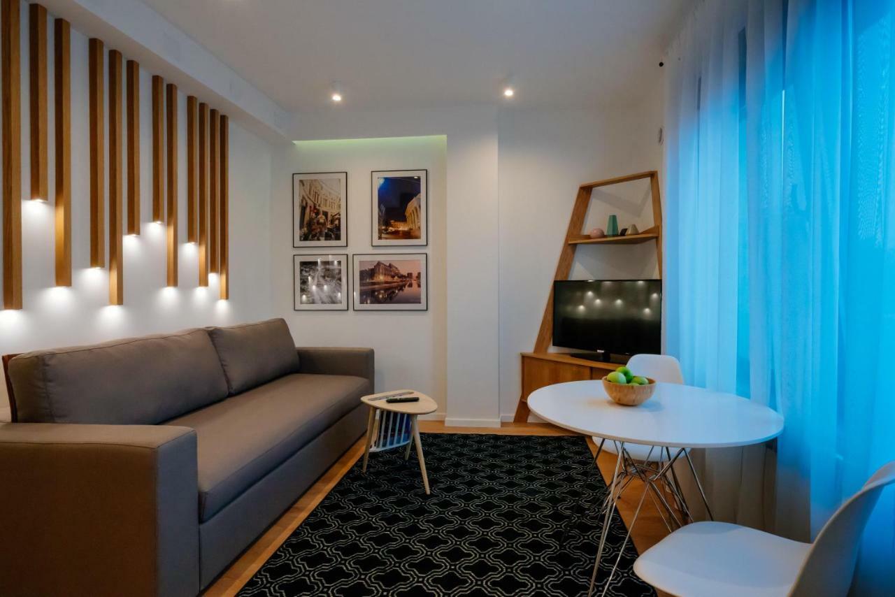 Arbans Cosy Modern Apartment In The City Center بوخارست المظهر الخارجي الصورة