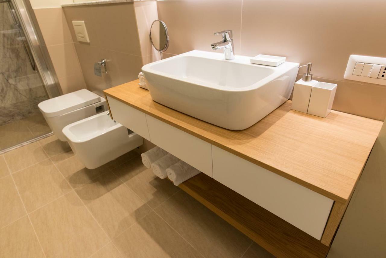 Arbans Cosy Modern Apartment In The City Center بوخارست المظهر الخارجي الصورة