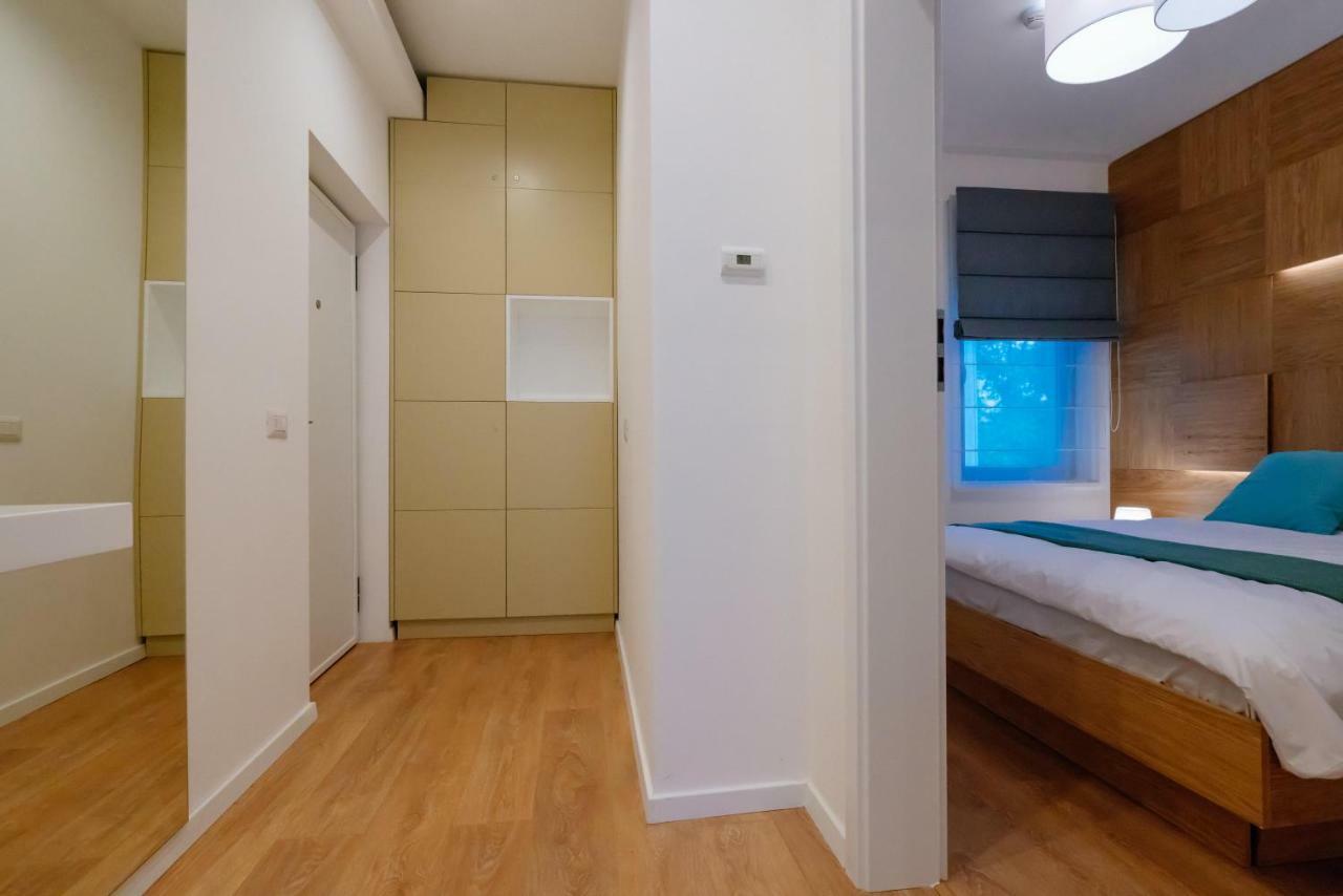 Arbans Cosy Modern Apartment In The City Center بوخارست المظهر الخارجي الصورة