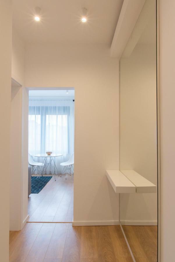 Arbans Cosy Modern Apartment In The City Center بوخارست المظهر الخارجي الصورة